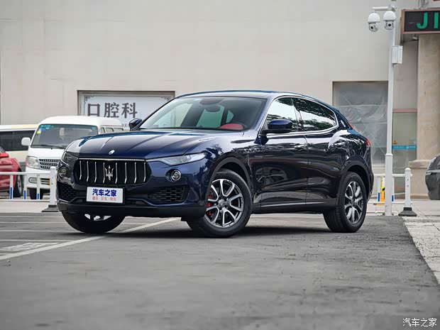 瑪莎拉蒂 Levante 2019款 3.0T 350Hp 標(biāo)準(zhǔn)版