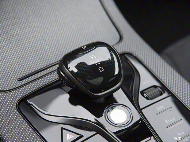 比亚迪 汉 2023款 DM-p 202KM 四驱旗舰型 比亚迪 汉 2023款 DM-p 202KM 四驱旗舰型