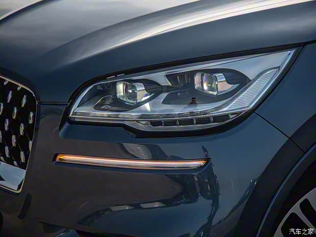 长安林肯 飞行家 2020款 3.0T V6 四驱总统版 长安林肯 飞行家 2020款 3.0T V6 四驱总统版