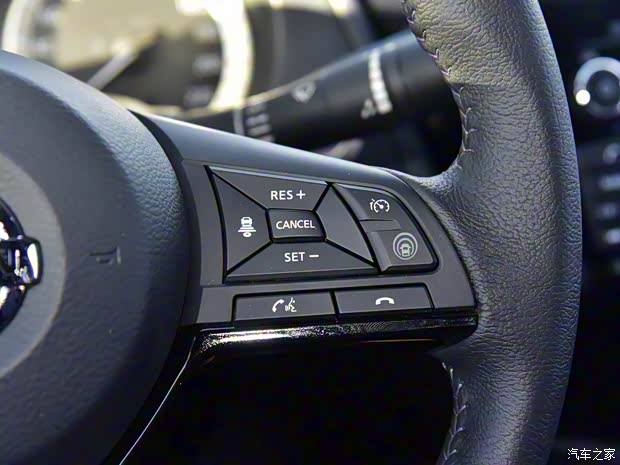 日产(进口) 纳瓦拉(海外) 2018款 Dark Sky