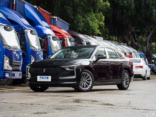 一汽奔騰 奔騰B70 2022款 第三代 1.5T 自動(dòng)悅享型