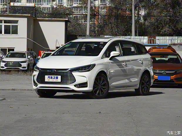 比亚迪 宋MAX新能源 2019款 EV 智行限量版 豪华型 6座