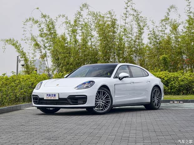 保時(shí)捷 Panamera 2023款 Panamera GTS 4.0T