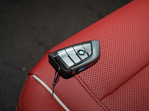 2022款 改款二 530Li xDrive M运动套装 2022款 改款二 530Li xDrive M运动套装