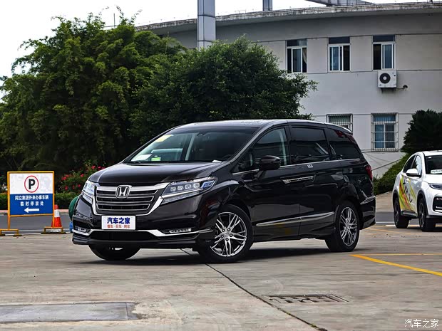 東風(fēng)本田 艾力紳 2019款 2.0L 混動至尊版
