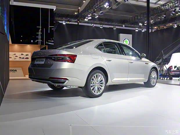 上汽斯柯達(dá) 速派 2019款 TSI380 DSG基本型