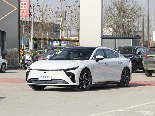 星途 星纪元 ES 2024款 Air标准续航版 星途 星纪元 ES 2024款 Air标准续航版