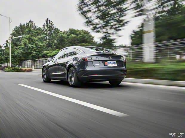 特斯拉中國 Model 3 2020款 改款 長續(xù)航后輪驅(qū)動版