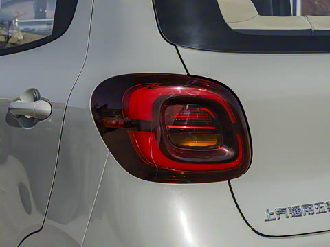 2025款 四门版 进阶款 2025款 四门版 进阶款