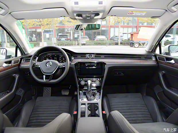 一汽-大眾 邁騰 2019款 330TSI DSG 尊貴型