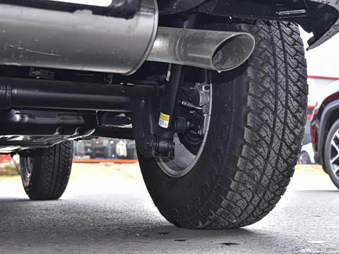 2021款 2.0T 撒哈拉两门版 2021款 2.0T 撒哈拉两门版