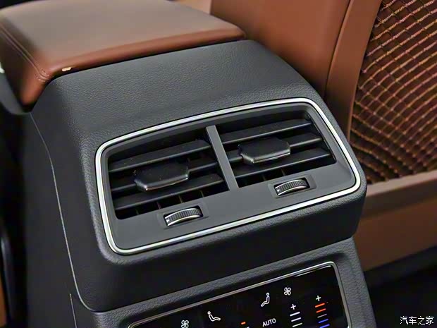 奥迪(进口) 奥迪e-tron 2019款 55 quattro 专享型 奥迪(进口) 奥迪e-tron 2019款 55 quattro 专享型