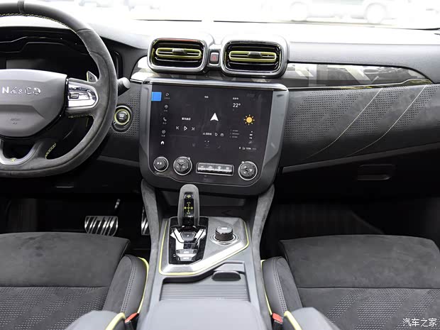 领克 领克03 2019款 03+ 2.0TD 自动驭风版