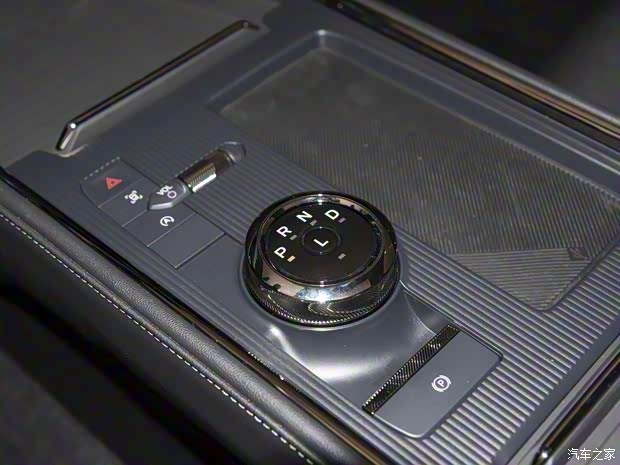 长安福特 蒙迪欧 2022款 EcoBoost 245 时尚型