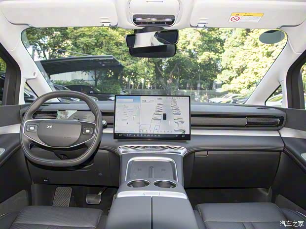 小鵬汽車 小鵬X9 2023款 前驅(qū) 磷酸鐵鋰