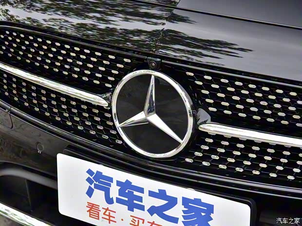北京奔馳 奔馳E級(jí) 2022款 改款二 E 300 L 運(yùn)動(dòng)豪華型