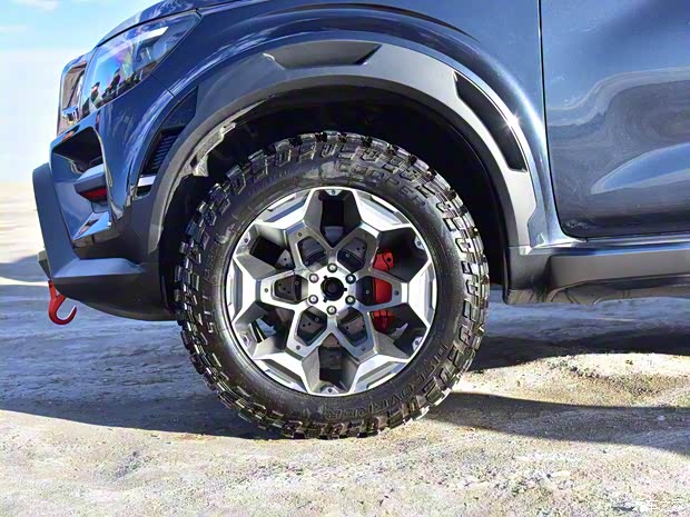 日产(进口) 纳瓦拉(海外) 2018款 Dark Sky