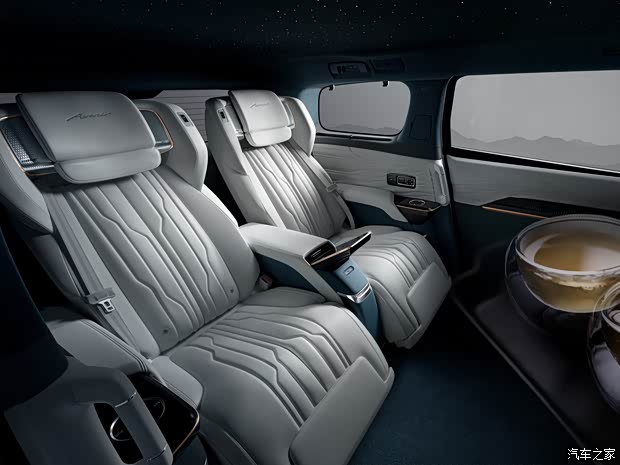 上汽通用別克 別克GL8 2023款 世紀(jì)CENTURY Avenir艾維亞 四座