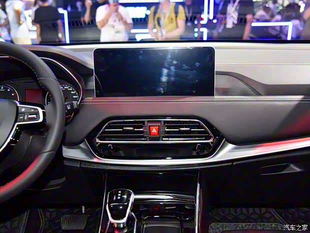 江淮汽车 嘉悦X8 2020款 1.5T 自动基本型