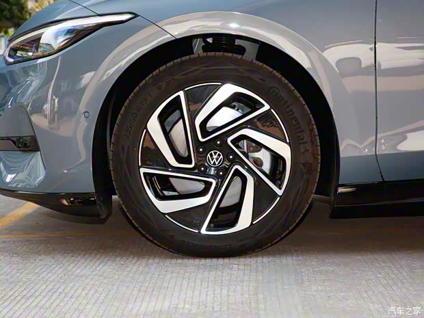 一汽-大众 大众ID.7 VIZZION 2024款 首发版 一汽-大众 大众ID.7 VIZZION 2024款 首发版