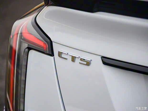 凱迪拉克(進(jìn)口) 凱迪拉克CT5(海外) 2021款 CT5-V Blackwing