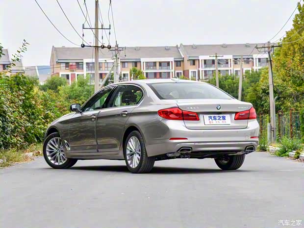 華晨寶馬 寶馬5系 2019款 530Li 領(lǐng)先型 豪華套裝
