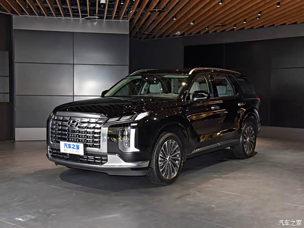 现代(进口) 帕里斯帝 2023款 3.5L 自动四驱Calligraphy 现代(进口) 帕里斯帝 2023款 3.5L 自动四驱Calligraphy