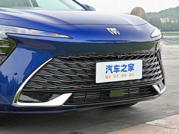 上汽通用别克 君越 2023款 艾维亚版 上汽通用别克 君越 2023款 艾维亚版