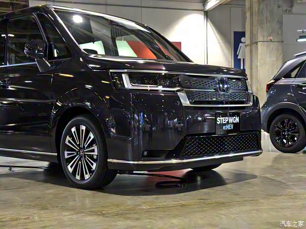 本田(進(jìn)口) STEP WGN 2022款 e:HEV Spada 日本版