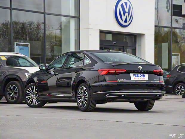 上汽大众 帕萨特 2019款 330TSI 豪华版