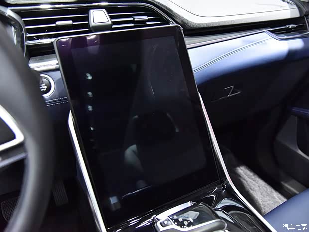 上汽大通 上汽MAXUS EUNIQ 6 2019款 試裝車