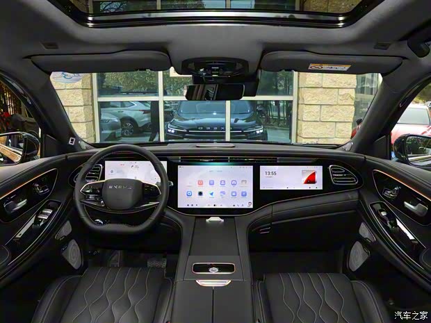 星途 星途攬?jiān)?2024款 國際版 400T 四驅(qū)星尊 6座