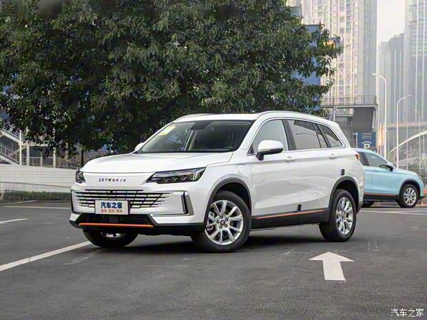 創(chuàng)維汽車 創(chuàng)維HT-i 2023款 1.5L PHEV 115KM 周年紀(jì)念版