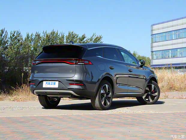 比亚迪 唐新能源 2022款 DM-i 252KM 尊享型