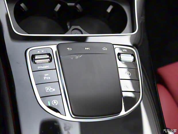 北京奔馳 奔馳C級(jí) 2019款 C 260 運(yùn)動(dòng)版 4MATIC