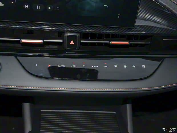 奇瑞汽車 艾瑞澤5 GT 2022款 1.6T DCT基本型