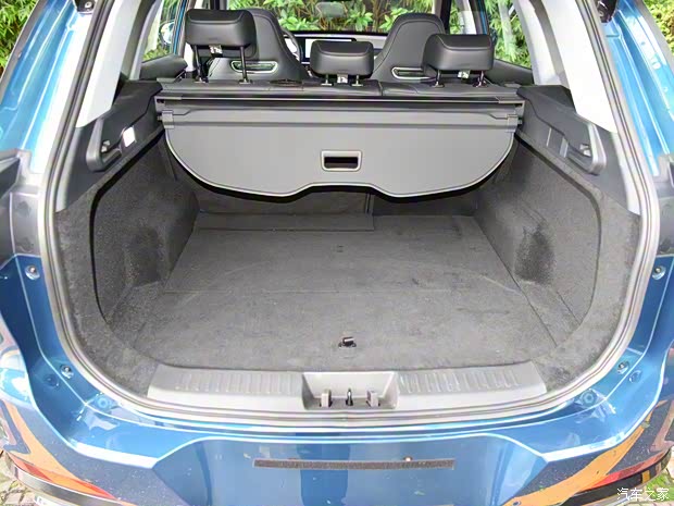 奇瑞汽車 瑞虎7 PLUS新能源 2023款 冠軍版 1.5T 100KM 鋒馳 奇瑞汽車 瑞虎7 PLUS新能源 2023款 冠軍版 1.5T 100KM 鋒馳