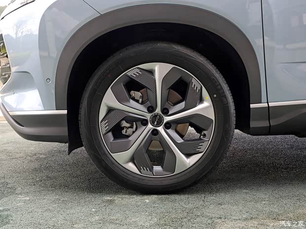 比亞迪 護衛(wèi)艦07 2023款 DM-i 高配版