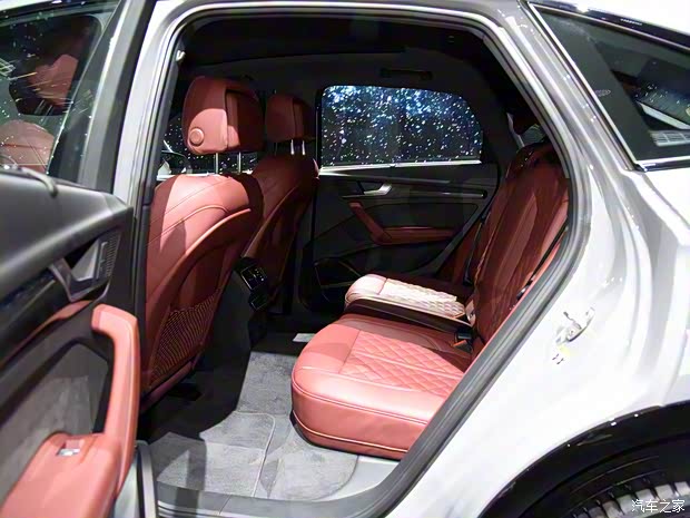 一汽-大眾奧迪 奧迪Q5L Sportback 2021款 45 TFSI 臻選型