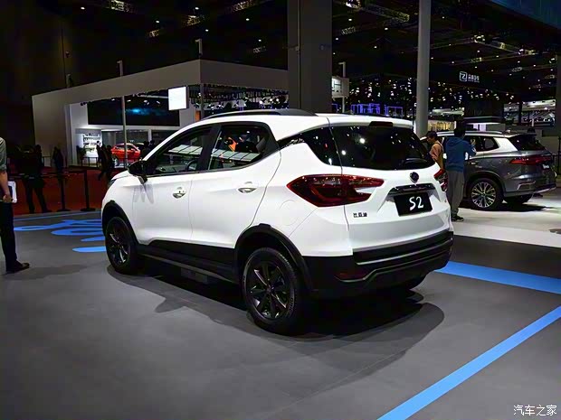 比亚迪 比亚迪S2 2019款 基本型 比亚迪 比亚迪S2 2019款 基本型