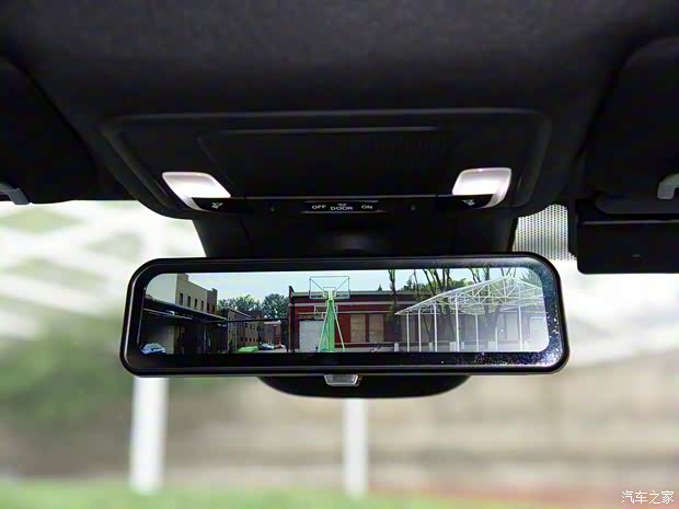 广汽本田 e:NP1 极湃1 2022款 510km 绽极版