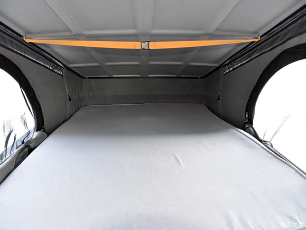 上汽大通 上汽大通MAXUS RG10 2019款 2.0TGI 升顶露营车阳光版 上汽大通 上汽大通MAXUS RG10 2019款 2.0TGI 升顶露营车阳光版