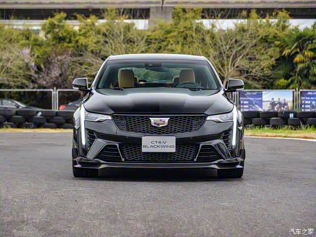 凱迪拉克(進(jìn)口) 凱迪拉克CT4(海外) 2021款 CT4-V Blackwing