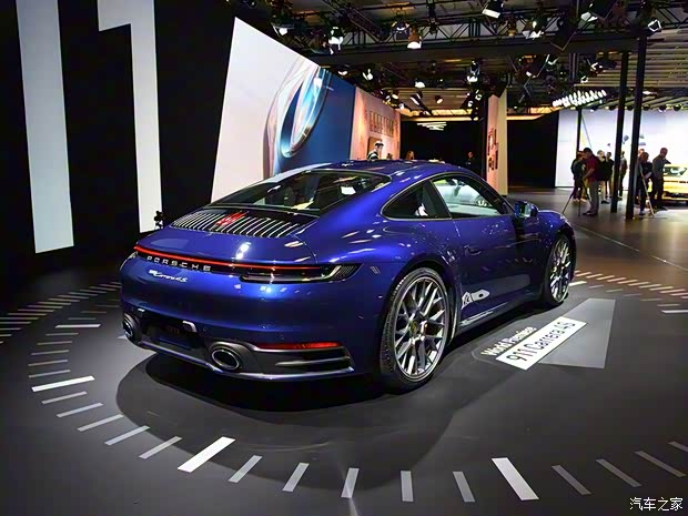 保时捷 保时捷911 2019款 Carrera 4S 3.0T 保时捷 保时捷911 2019款 Carrera 4S 3.0T