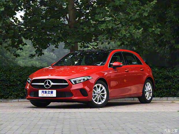 奔馳(進(jìn)口) 奔馳A級(jí)(進(jìn)口) 2020款 A 220 4MATIC