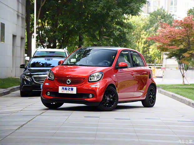 smart smart forfour 2018款 0.9T 66千瓦鋒型版