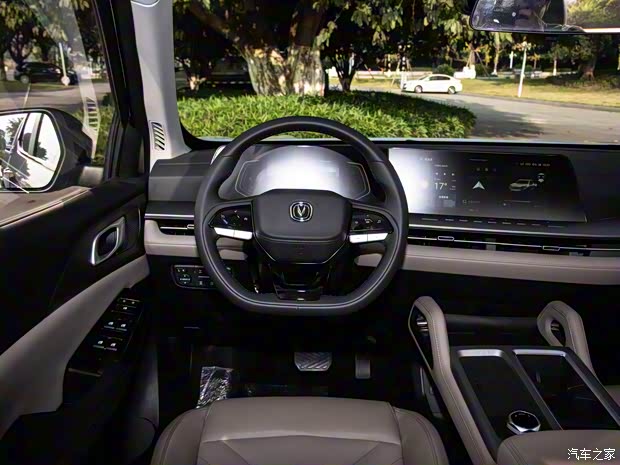 長安汽車 長安獵手 2024款 2.0T 四驅(qū)標(biāo)箱