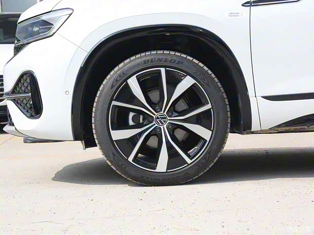 一汽-大眾 探岳X 2023款 380TSI 四驅(qū)旗艦智慧版