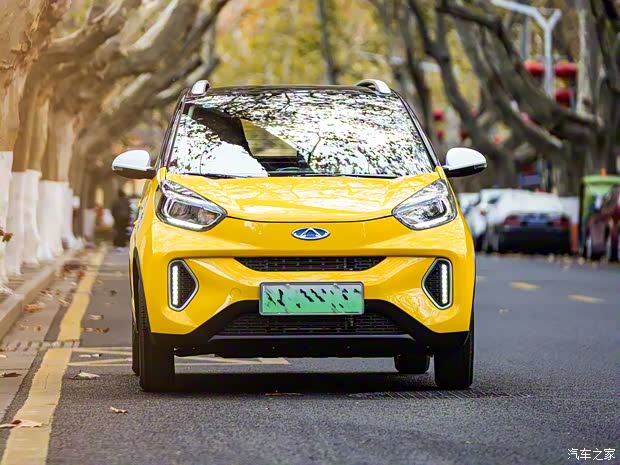 奇瑞新能源 小蚂蚁 2021款 15万蚁粉款 蚁炫版 三元锂