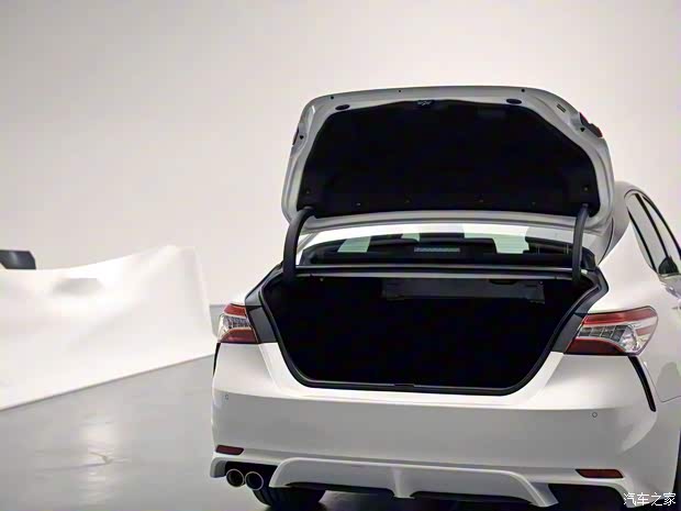 廣汽豐田 凱美瑞 2021款 雙擎 2.5HS 鋒尚版